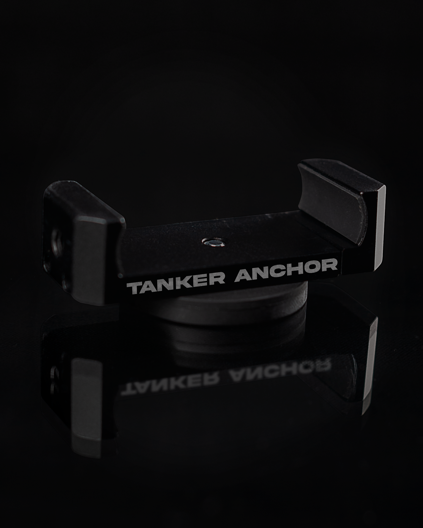 TANKER ANCHOR BLK