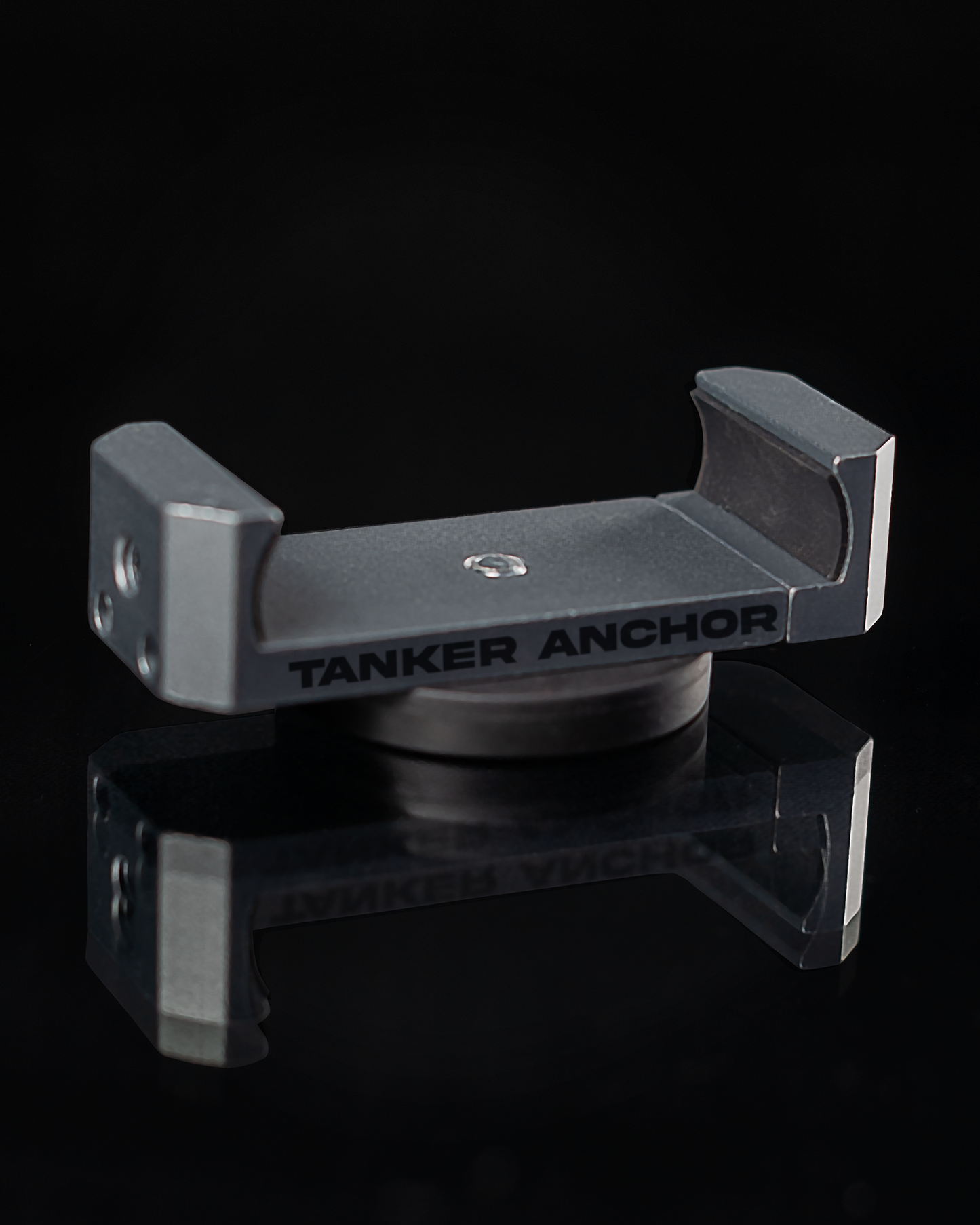 TANKER ANCHOR GRY